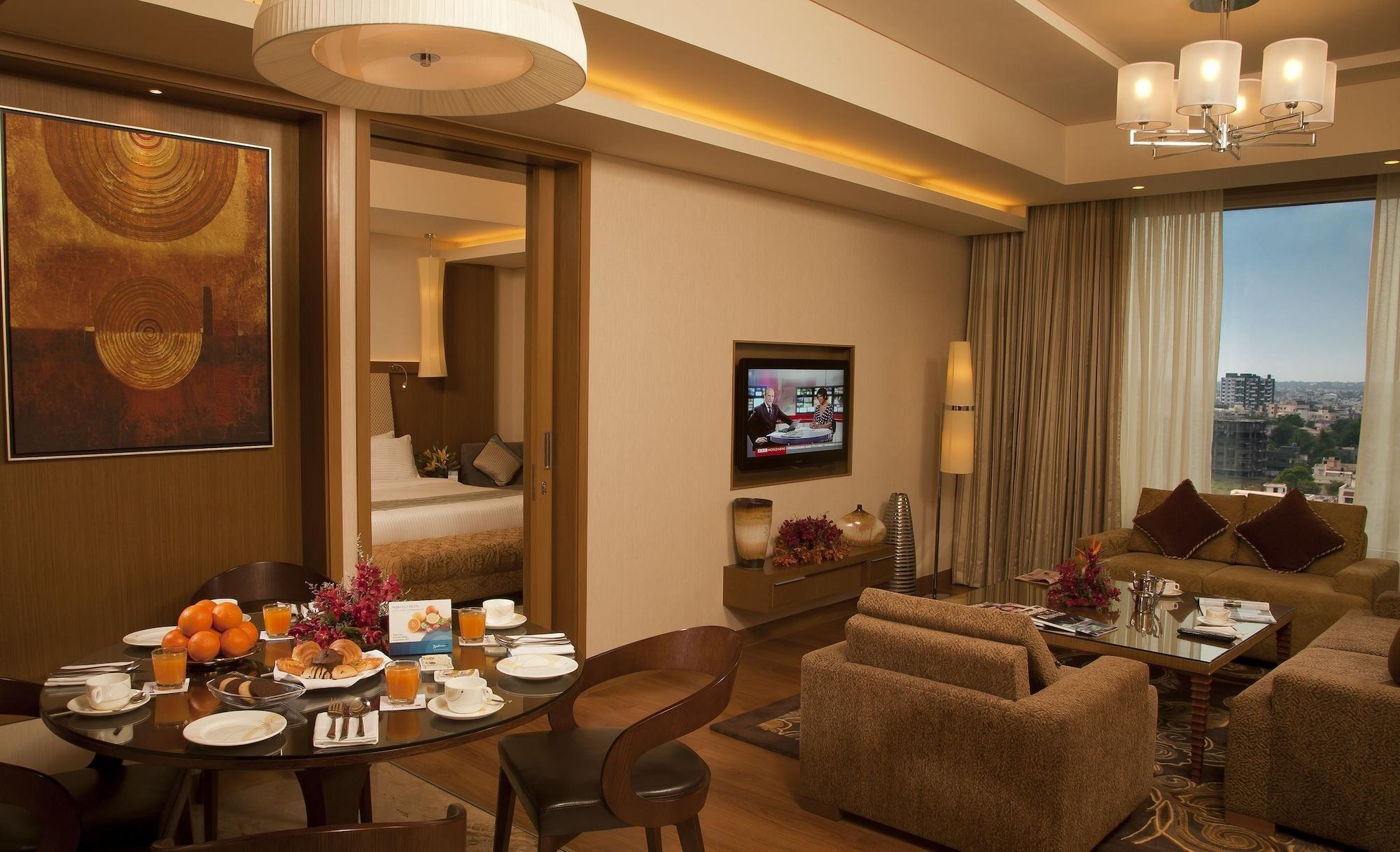 Radisson Blu Hotel, Nagpur Exteriör bild