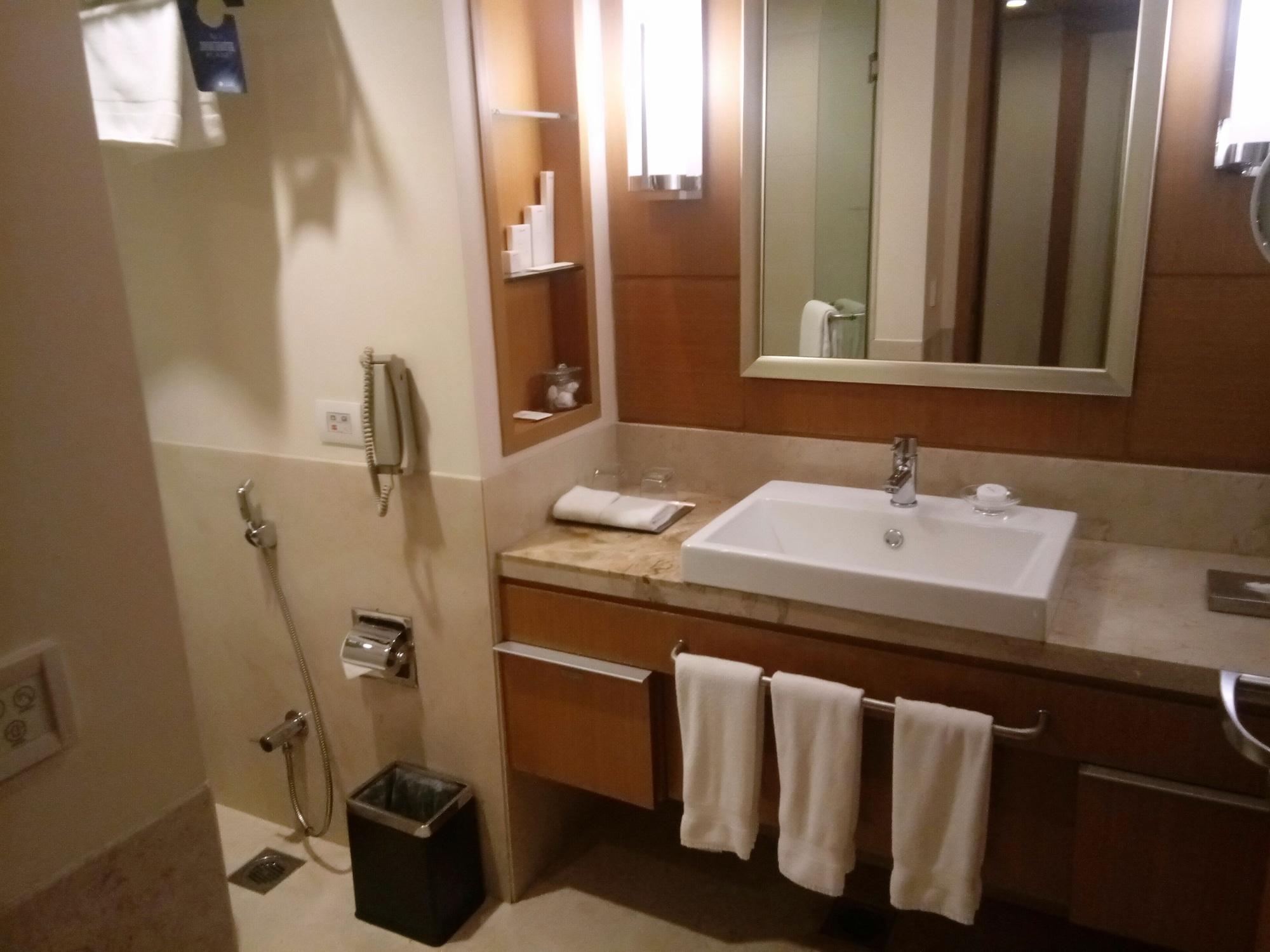 Radisson Blu Hotel, Nagpur Exteriör bild