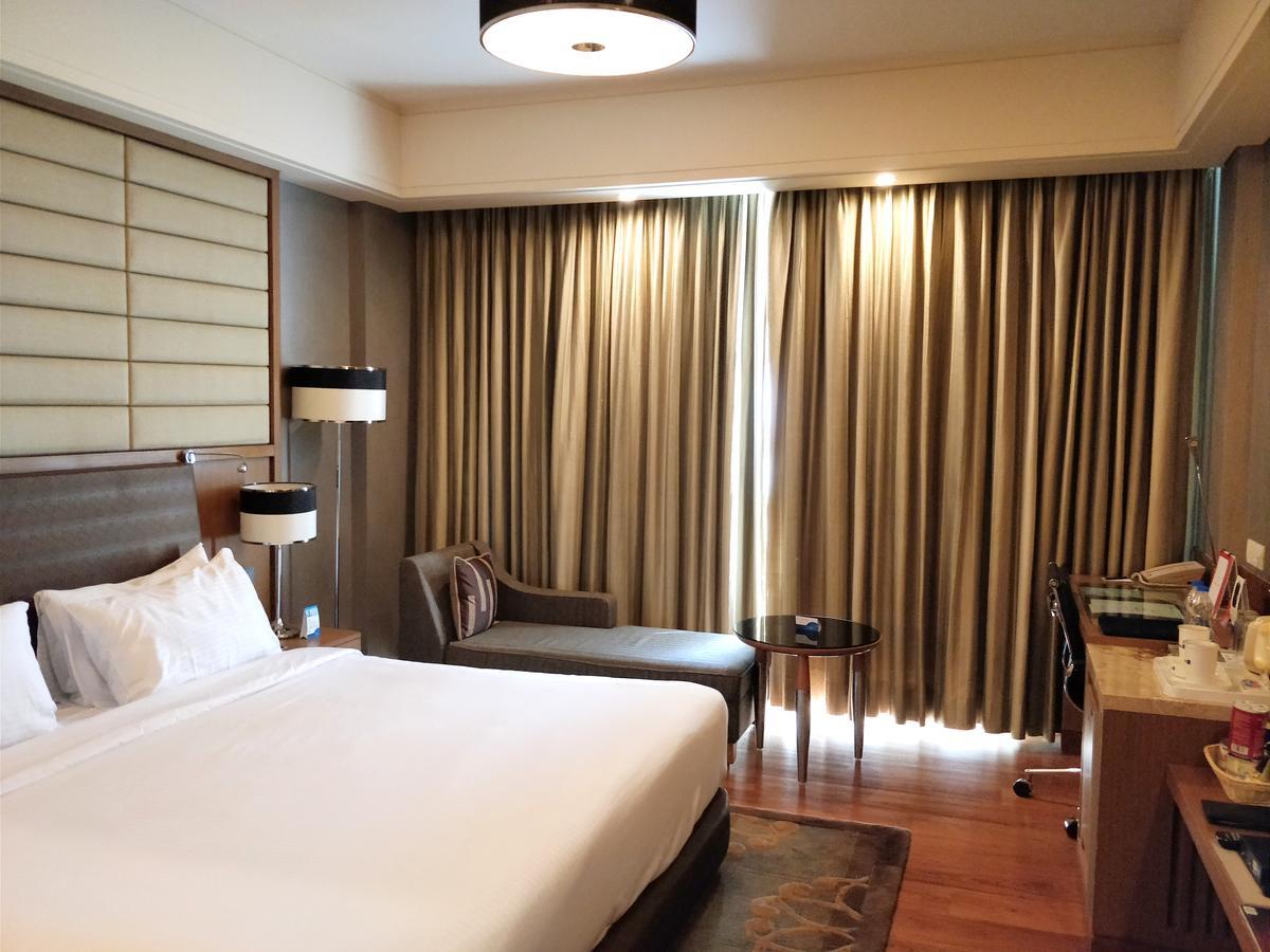 Radisson Blu Hotel, Nagpur Exteriör bild