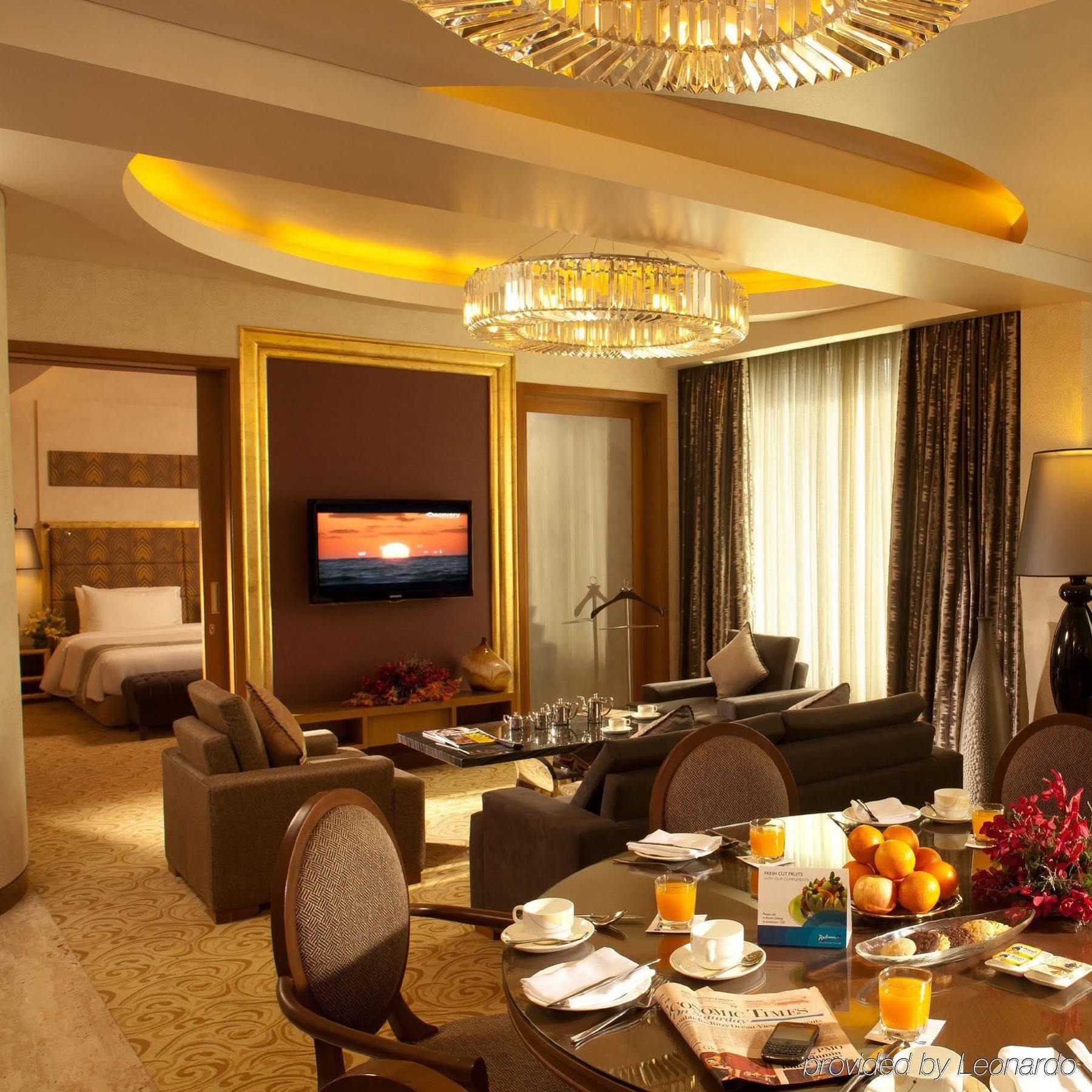 Radisson Blu Hotel, Nagpur Exteriör bild
